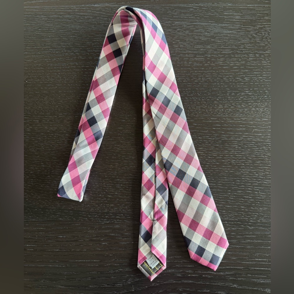 C2 by Calibrate Pink and Black Plaid Boy’s Tie